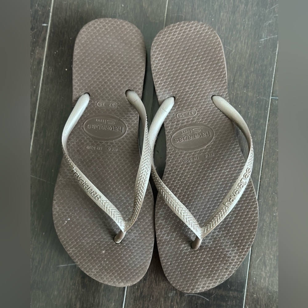 Havianas slim women’s brown flip flop
